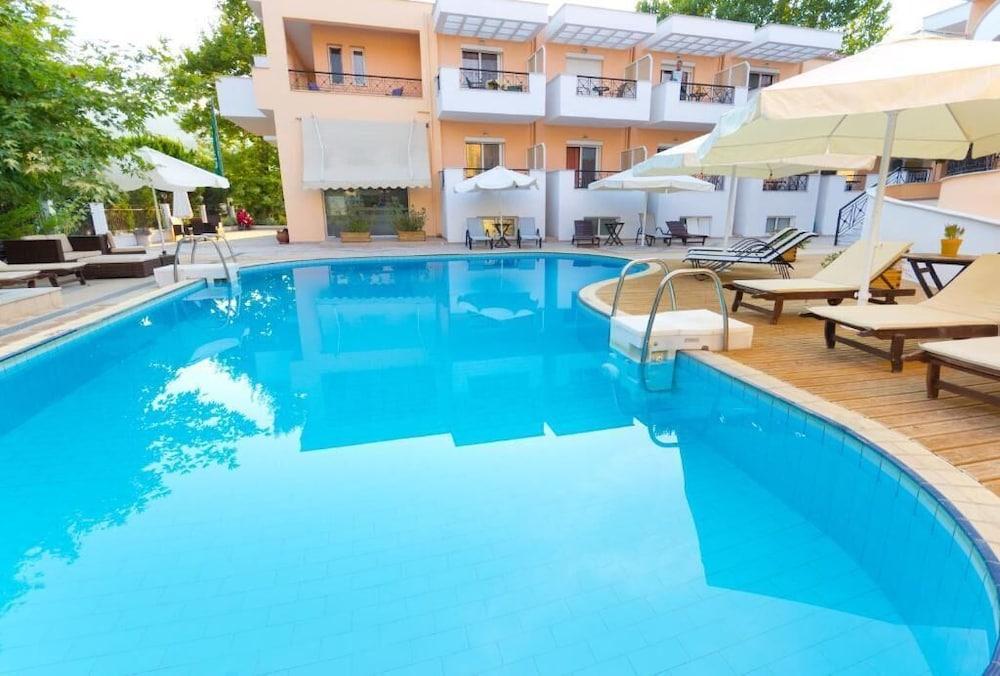 Filia Hotel And Apartments Thasos Extérieur photo