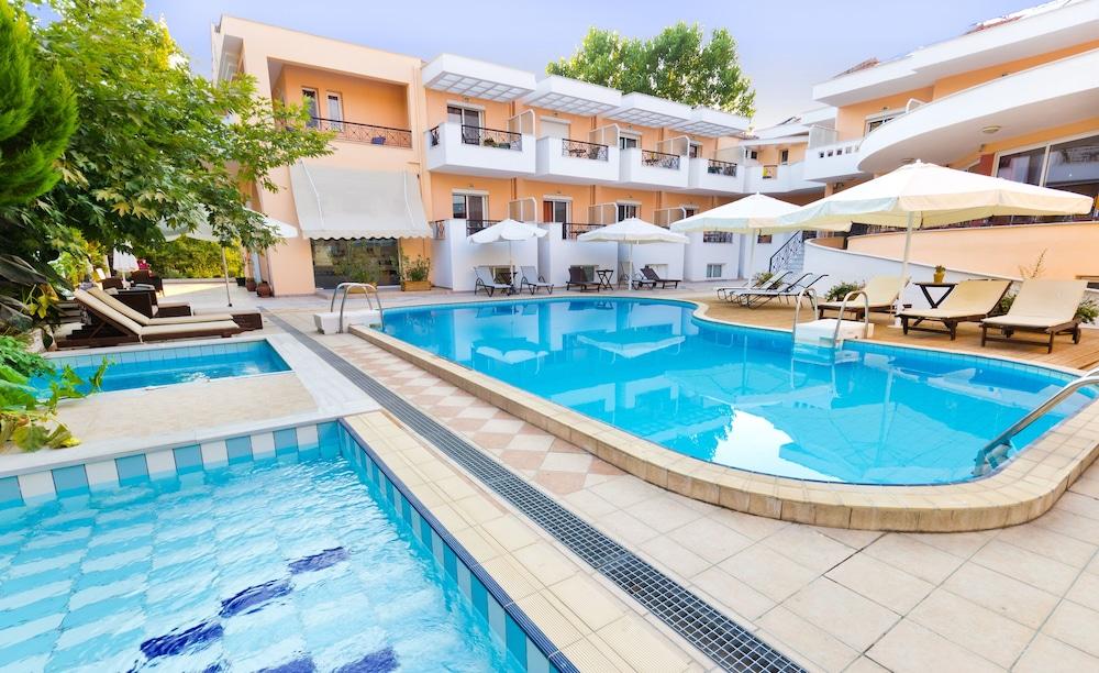 Filia Hotel And Apartments Thasos Extérieur photo