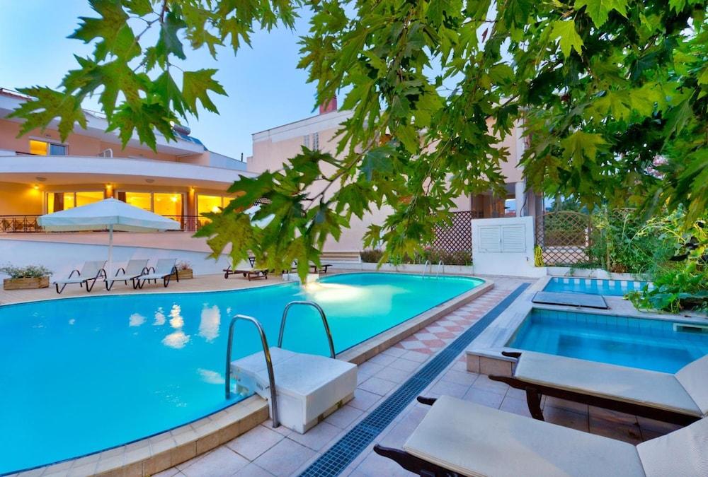 Filia Hotel And Apartments Thasos Extérieur photo
